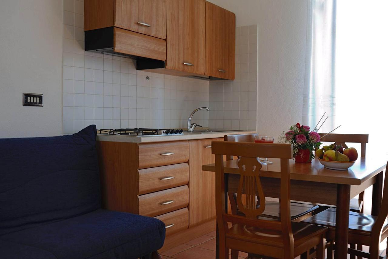 Albachiara Aparthotel